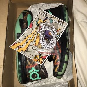 (2013) Glow in the Dark All Star Kevin Durant’s